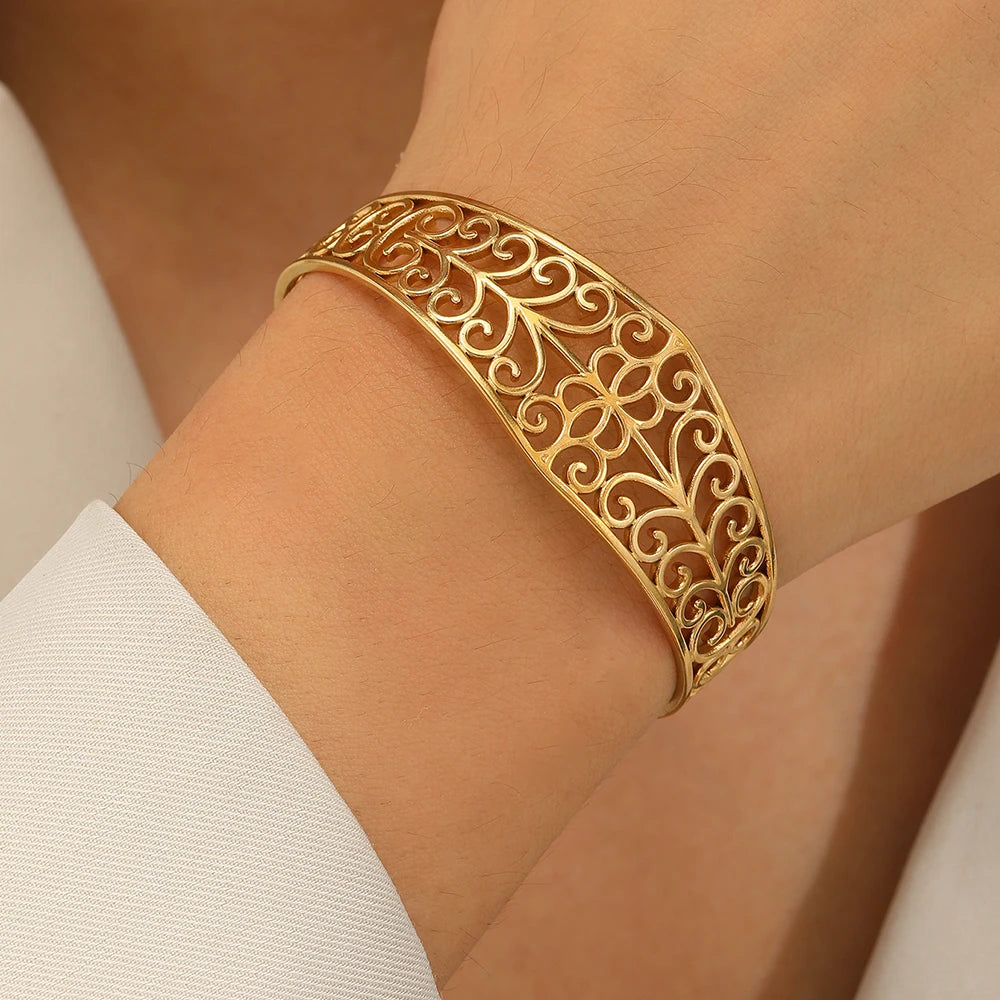 Elegant Cuff Bracelet | Gold and Silver Bangle